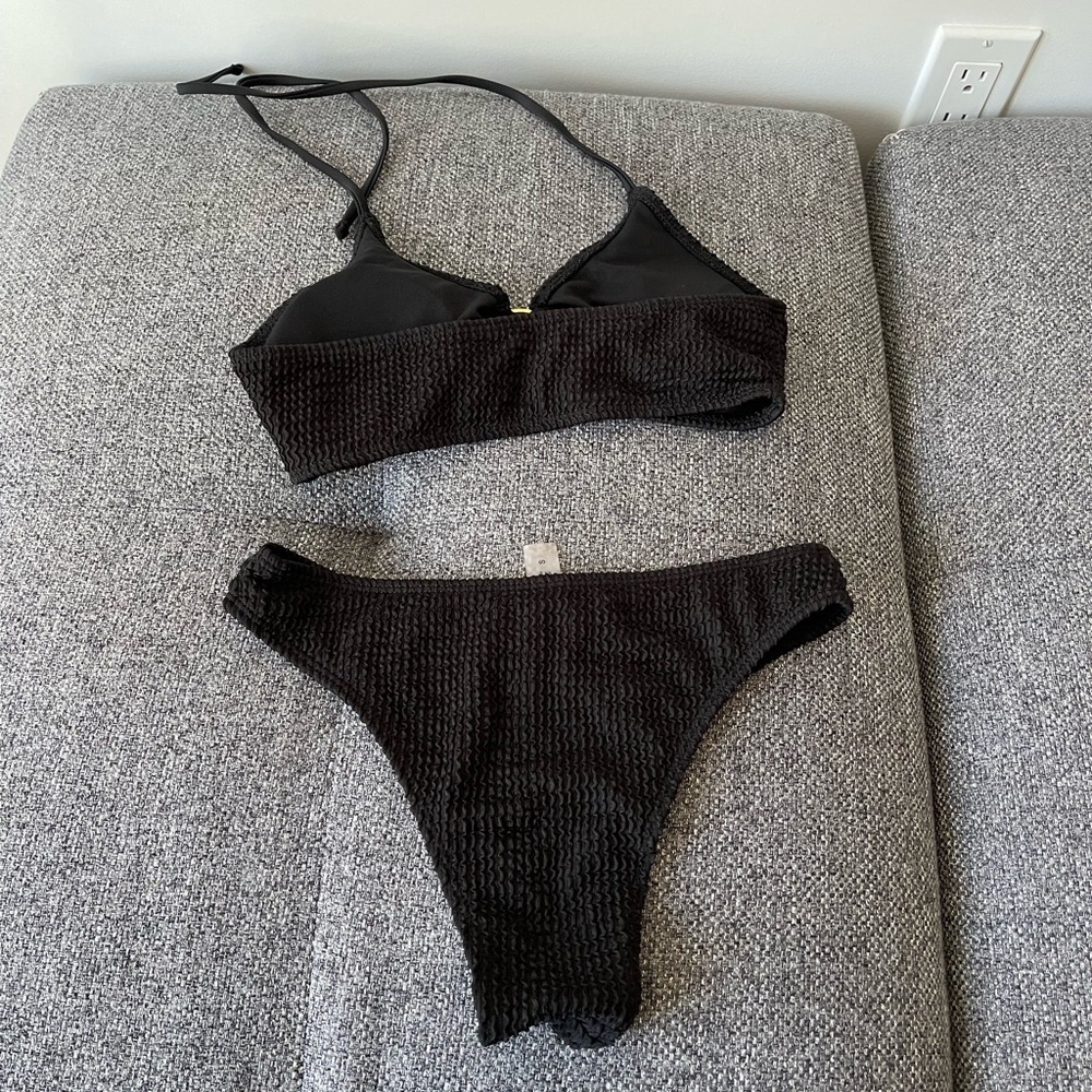 NWOT black bikinis sets - Picture 3 of 5